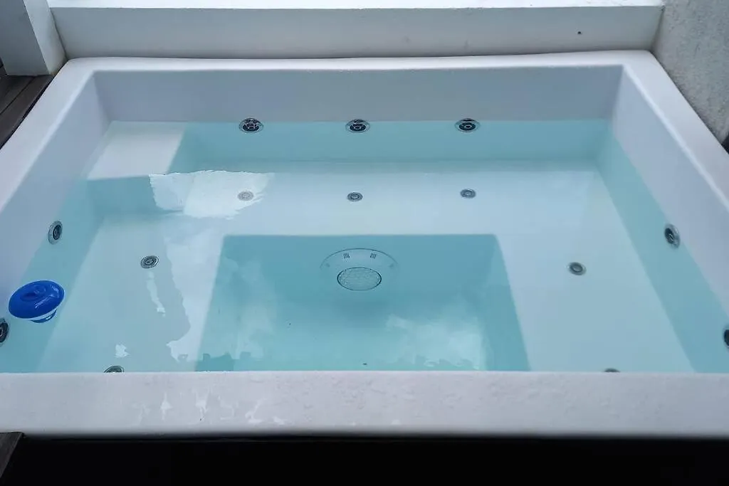 Apartmán Brand New, With Private Jacuzzi Carlos Guerro